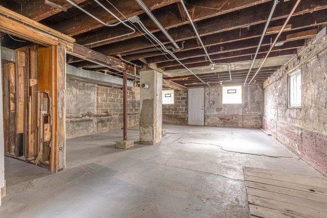 2806 S 48th Court, Cicero, IL 60804