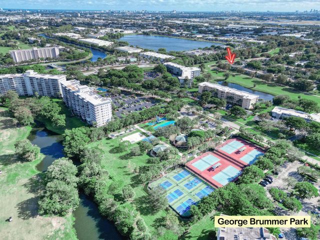 4007 N Cypress Drive 204, Pompano Beach, FL 33069