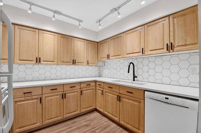 3589 S OCEAN Boulevard 909, South Palm Beach, FL 33480