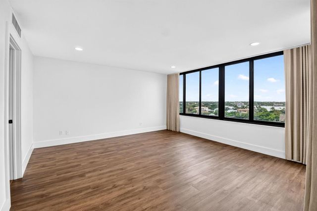 3589 S OCEAN Boulevard 909, South Palm Beach, FL 33480