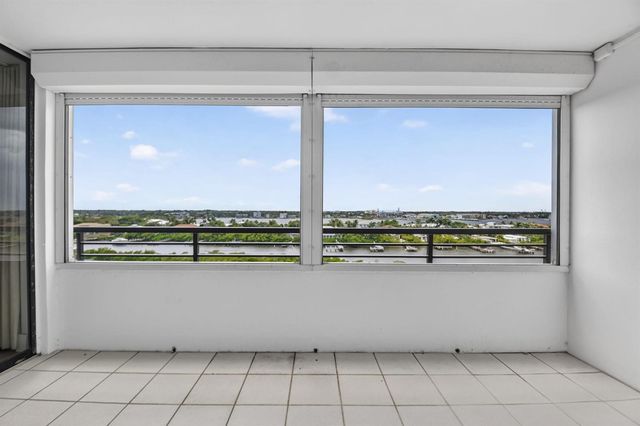 3589 S OCEAN Boulevard 909, South Palm Beach, FL 33480