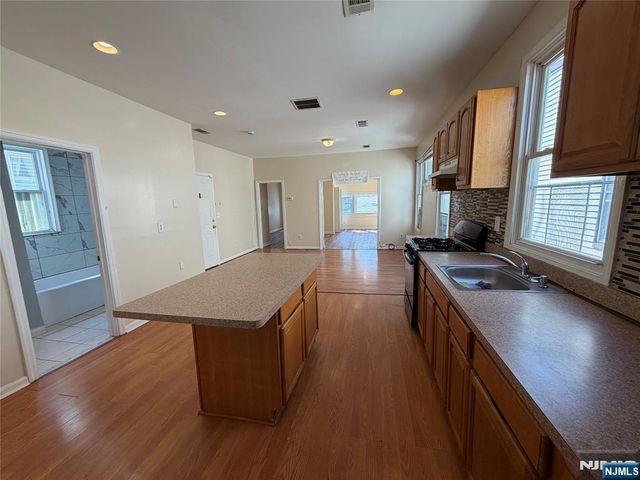 117 Schley Street 2, Newark, NJ 07112