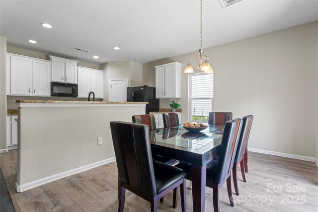 6903 Ware Road, Charlotte, NC 28212