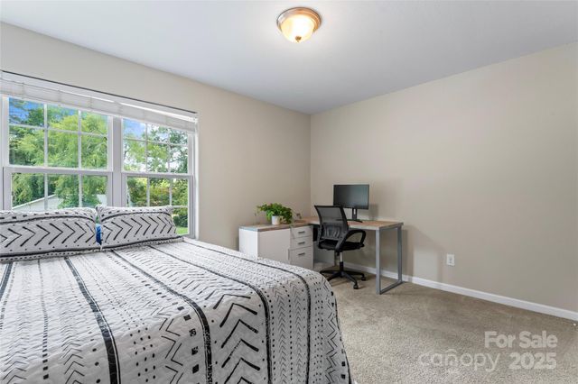 6903 Ware Road, Charlotte, NC 28212