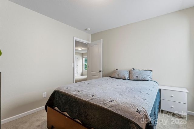 6903 Ware Road, Charlotte, NC 28212