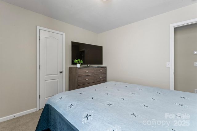 6903 Ware Road, Charlotte, NC 28212