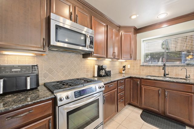 2512 Brookhaven Drive, Mesquite, TX 75150