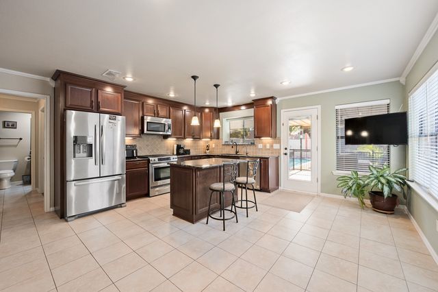 2512 Brookhaven Drive, Mesquite, TX 75150