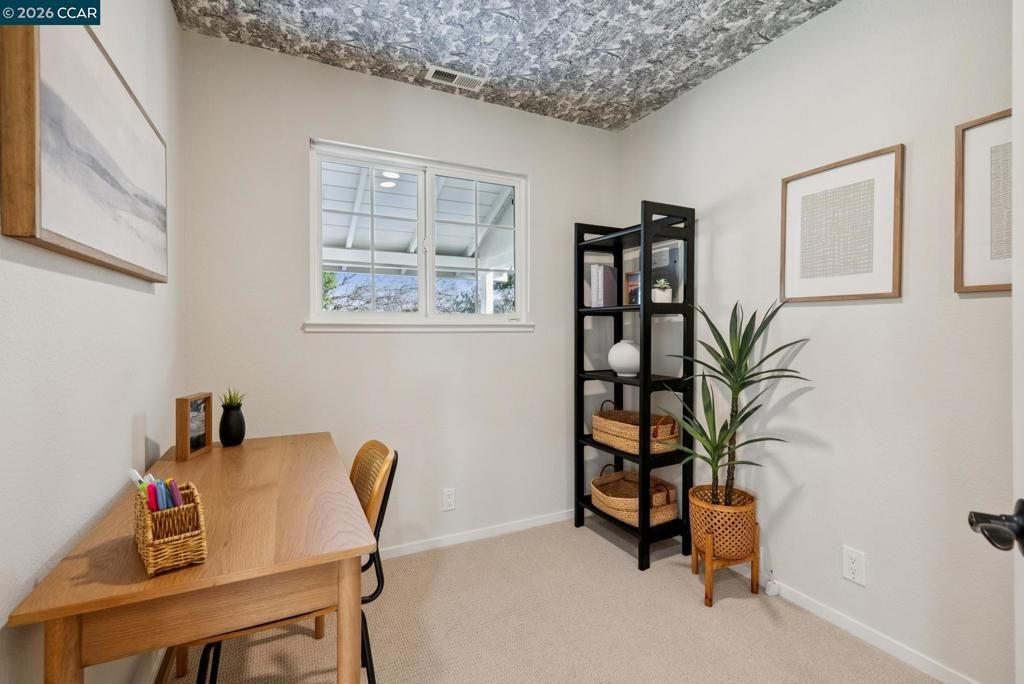 Image 25 of property listing at 538 538 Shelly Dr, Pleasant Hill, CA 94523