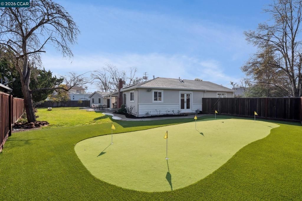 Image 29 of property listing at 538 538 Shelly Dr, Pleasant Hill, CA 94523