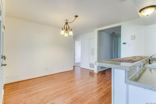 4431 CLEAR SPRING DR, San Antonio, TX 78217