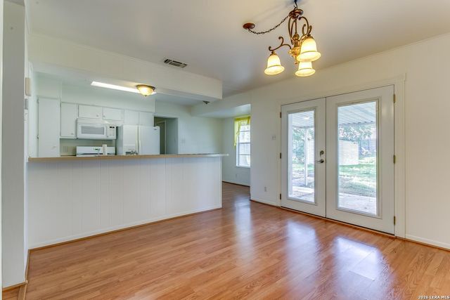 4431 CLEAR SPRING DR, San Antonio, TX 78217