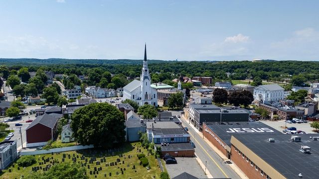 7 Prospect St, Woburn, MA 01801