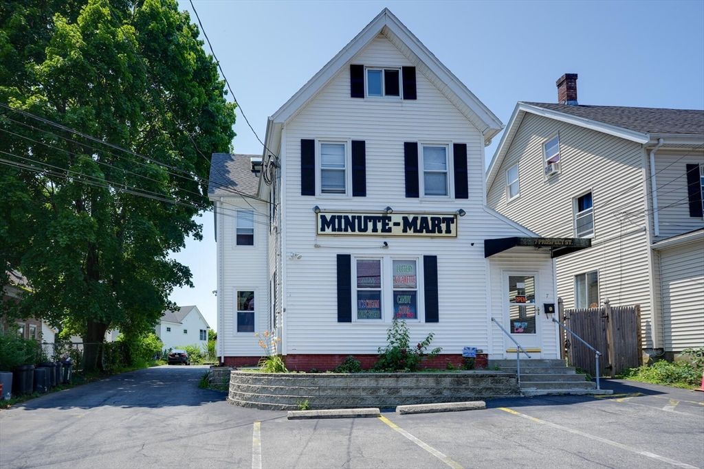 7 Prospect St, Woburn, MA 01801