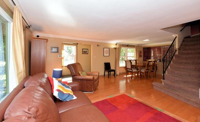 7200 W Locust STREET, Milwaukee, WI 53210