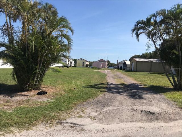 3312 W SHELL POINT ROAD, Ruskin, FL 33570