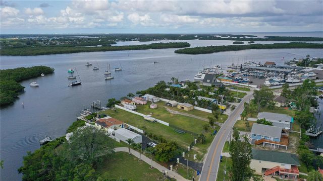 3312 W SHELL POINT ROAD, Ruskin, FL 33570