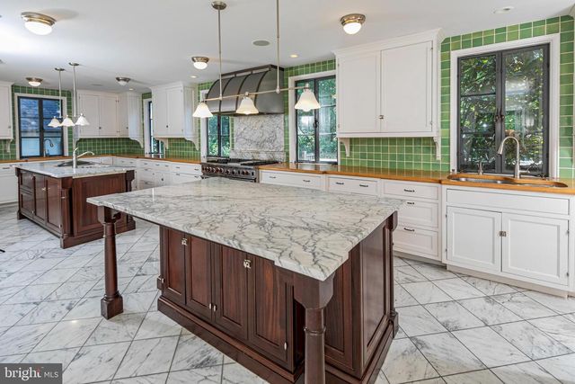 132 PRETTY BROOK RD, Princeton, NJ 08540