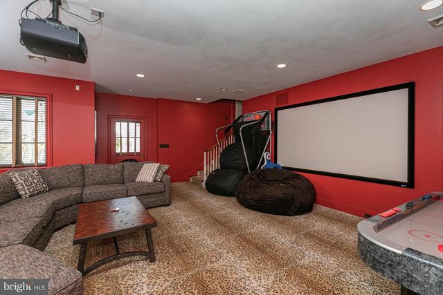 132 PRETTY BROOK RD, Princeton, NJ 08540