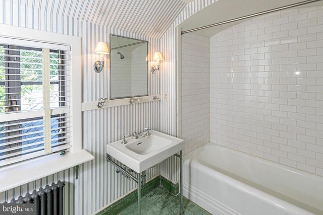 132 PRETTY BROOK RD, Princeton, NJ 08540