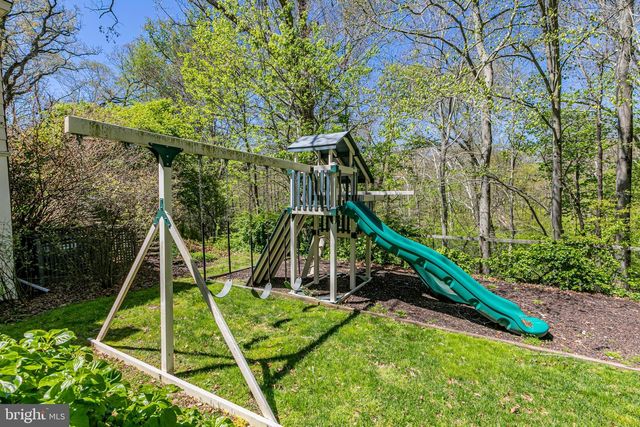 132 PRETTY BROOK RD, Princeton, NJ 08540