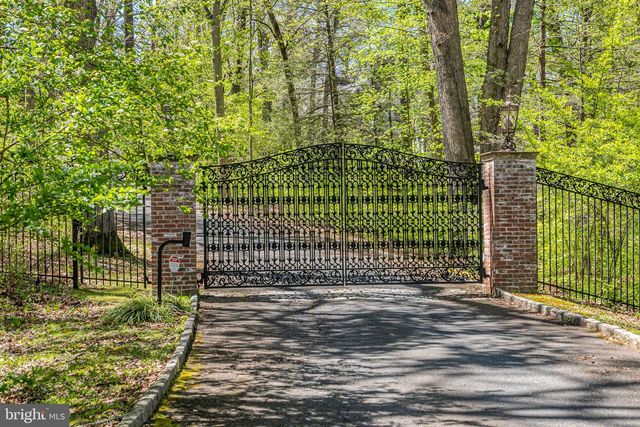 132 PRETTY BROOK RD, Princeton, NJ 08540