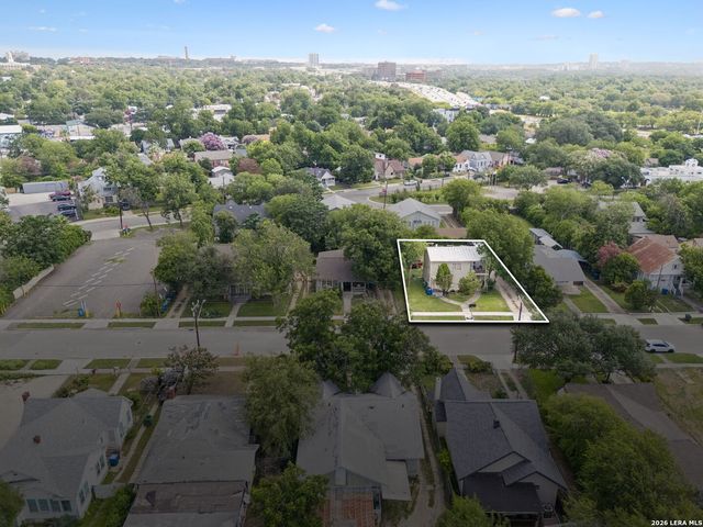 631 E ASHBY PL, San Antonio, TX 78212