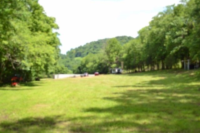 425 Baugh Hollow Ln, Gainesboro, TN 38562