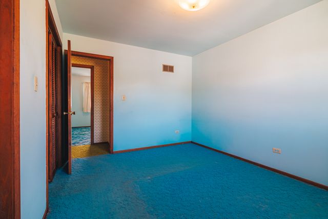 2307 Douglas Street, Joliet, IL 60435