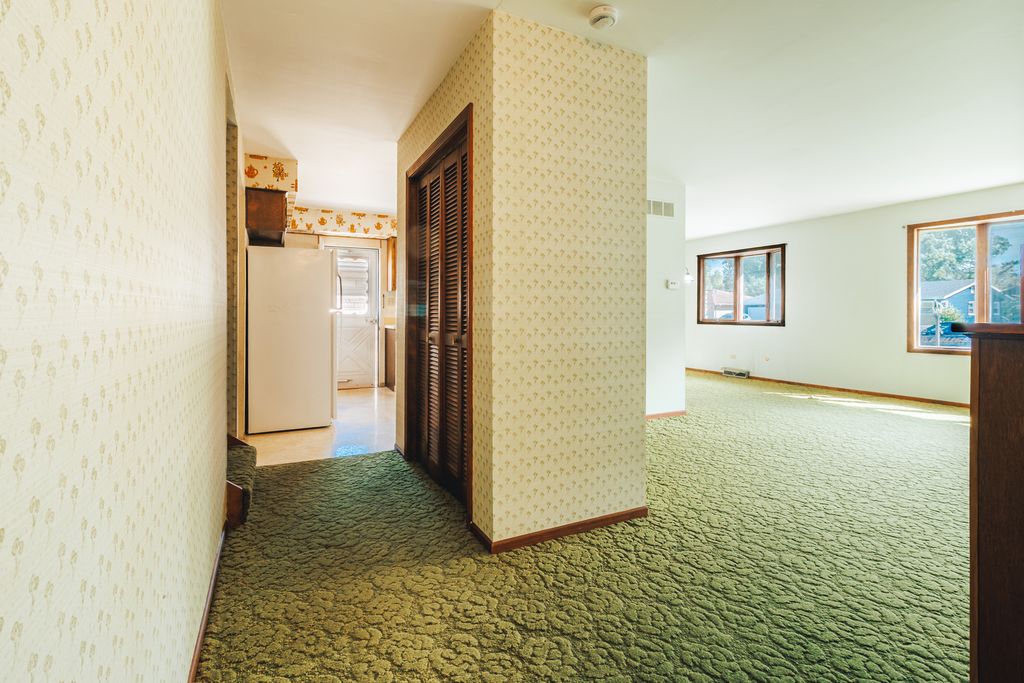 2307 Douglas Street, Joliet, IL 60435 — photo 3