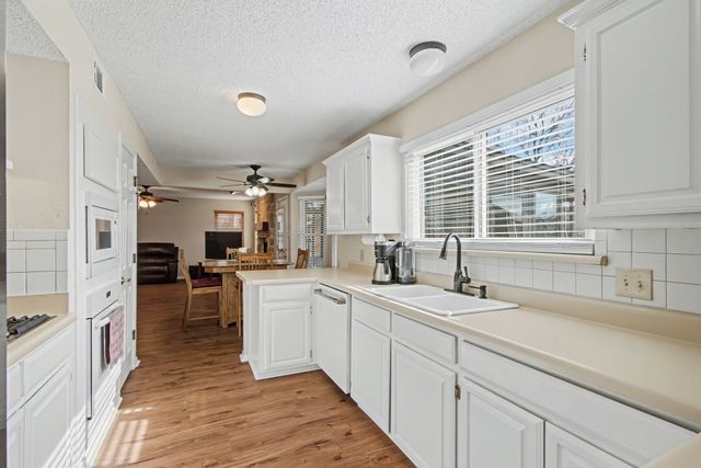 2421 Warwick Avenue, Flower Mound, TX 75028