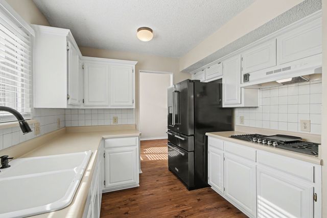 2421 Warwick Avenue, Flower Mound, TX 75028