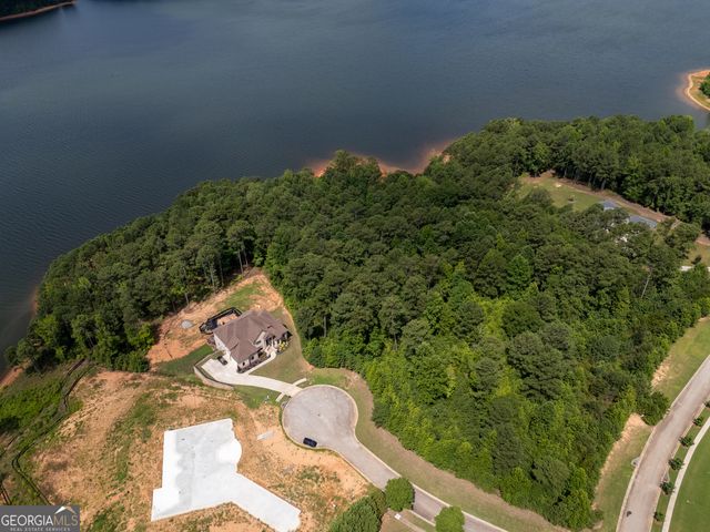 1802 Lake Pointe Circle, Locust Grove, GA 30248
