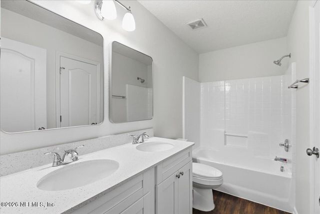 1250 SPRING CREEK Court, Jacksonville, FL 32218