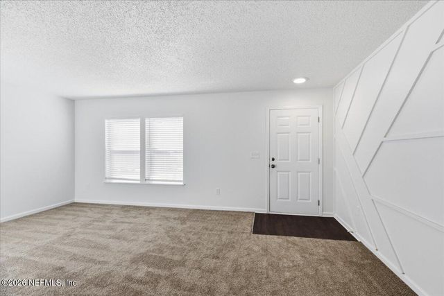 1250 SPRING CREEK Court, Jacksonville, FL 32218