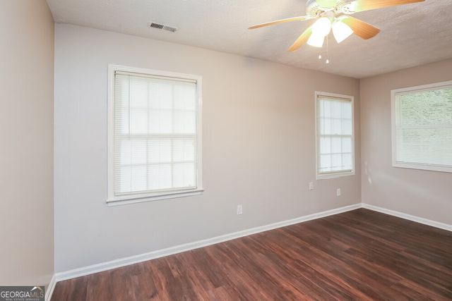 925 Virginia Court SE, Conyers, GA 30094