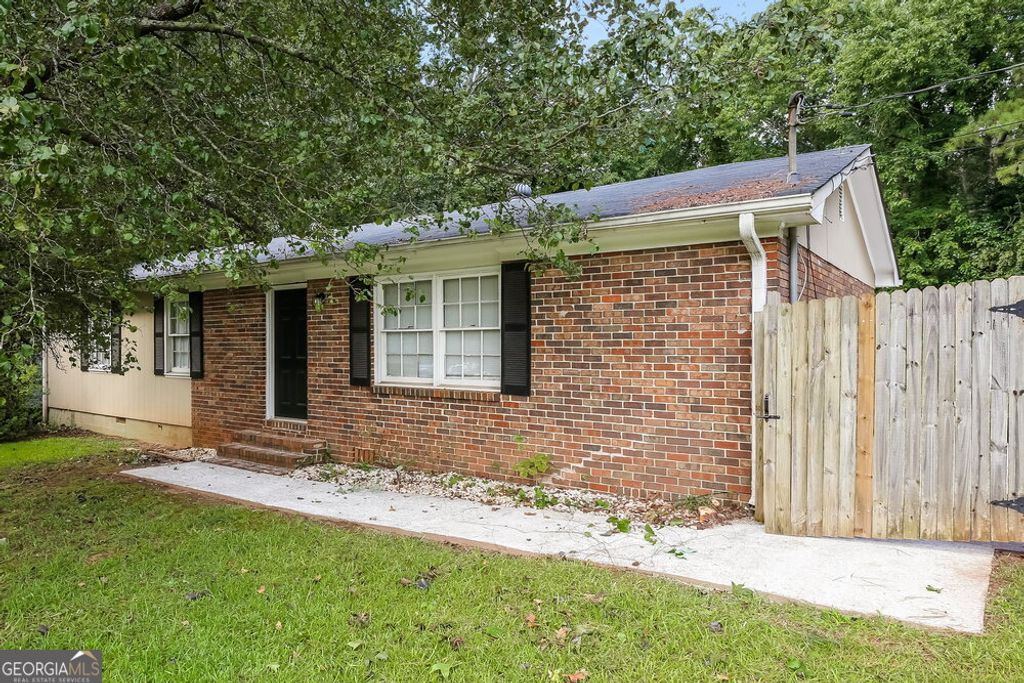 925 Virginia Court SE, Conyers, GA 30094