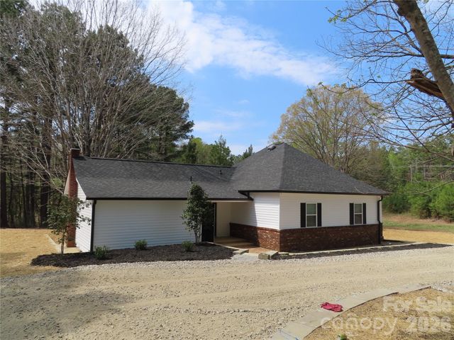 3095 Hillcrest Road, York, SC 29745