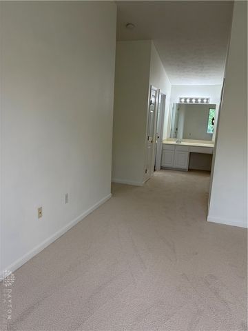 2640 Netherland Drive 206, Beavercreek, OH 45431