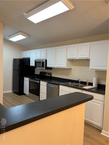2640 Netherland Drive 206, Beavercreek, OH 45431