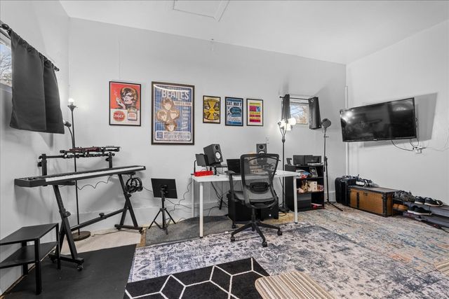 1002 W Northfield Blvd, Murfreesboro, TN 37129