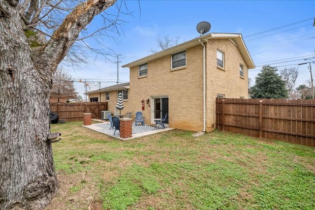 1002 W Northfield Blvd, Murfreesboro, TN 37129