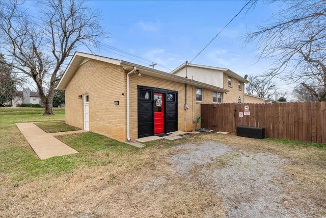 1002 W Northfield Blvd, Murfreesboro, TN 37129