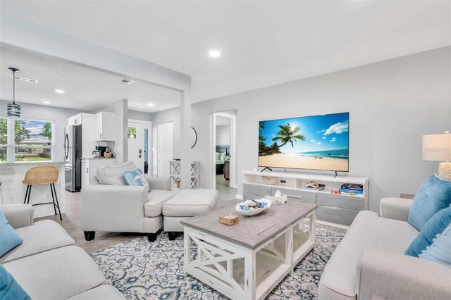 5604 102ND AVENUE N, Pinellas Park, FL 33782