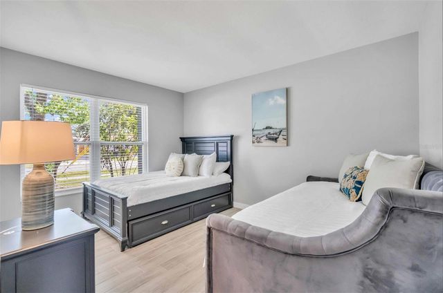 5604 102ND AVENUE N, Pinellas Park, FL 33782