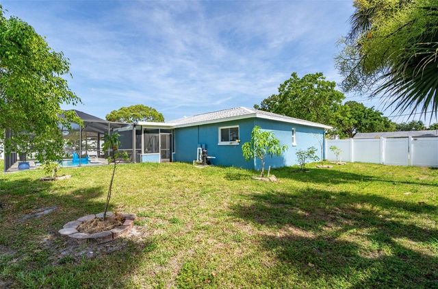 5604 102ND AVENUE N, Pinellas Park, FL 33782