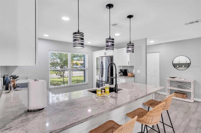 5604 102ND AVENUE N, Pinellas Park, FL 33782