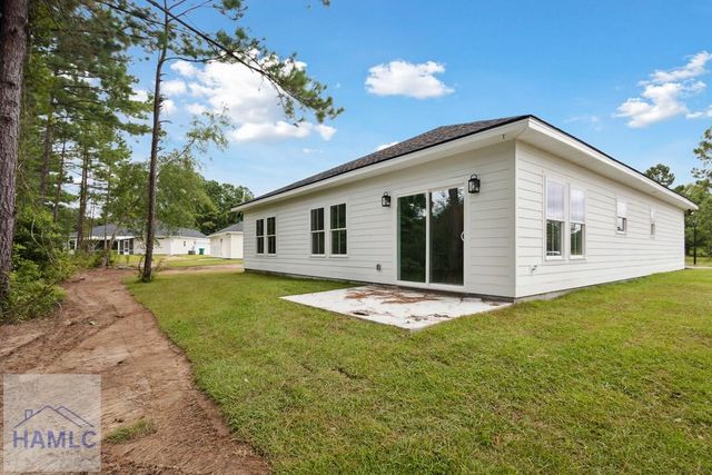 1044 Cottage Way, Darien, GA 31305