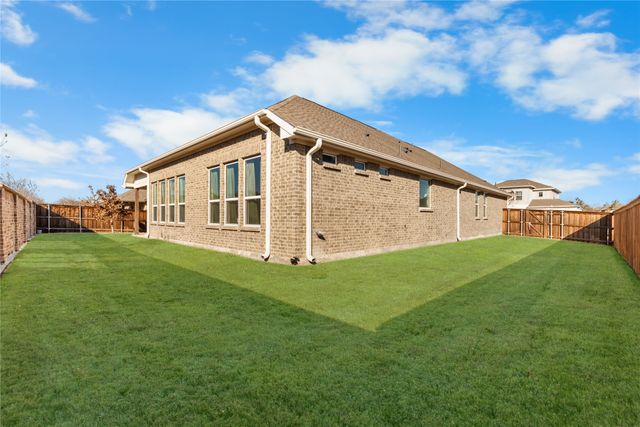 5909 Enclave Drive, Sachse, TX 75048