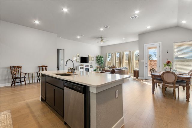 5909 Enclave Drive, Sachse, TX 75048